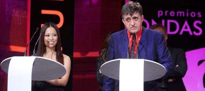 Usun Yoon y El Gran Wyoming en los Premios Ondas