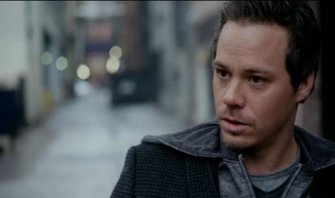 Michael Raymond-James como Neal Cassidy