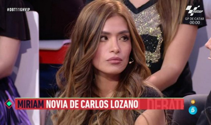 Miriam, la novia de Carlos, se enfrentó a duras acusaciones durante el debate