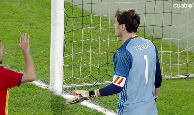 Iker Casillas volvió este domingo a la titularidad en el partido amistoso ante Rumanía