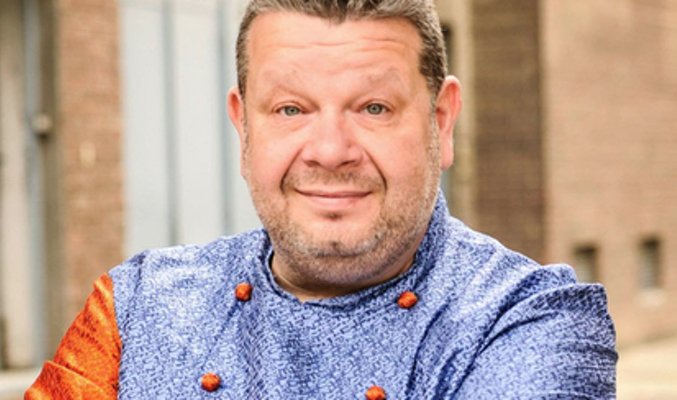 Chicote en una imagen promocional