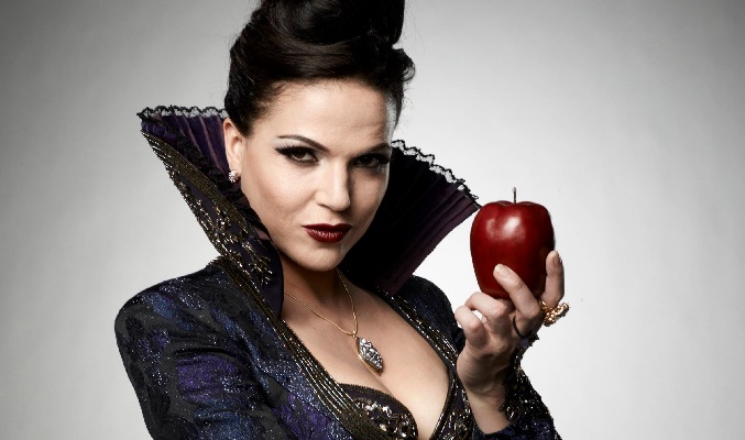  Regina Mills