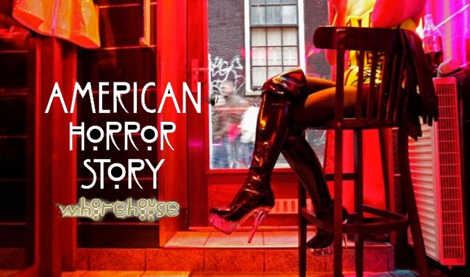 src="https://www.formulatv.com/images/noticias/54800/54811/3_ef69d8ff6c.jpg##677##400"/></div><h2 class='vh4'>3. 'American Horror Story: Penitentiary'</h2><p>Uno de los lugares que más de moda están últimamente en el que desarrollar las tramas de las series actuales es la cárcel. '<a href="https://www.formulatv.com/series/vis-a-vis/">Vis a vis</a>' y '<a href="https://www.formulatv.com/series/orange-is-the-new-black/">Orange is the New Black</a>' son algunos ejemplos de ello, con la prisión de Alcatraz en San Francisco como el máximo exponente de los lugares carcelarios rodeado de las más estrambóticas historias jamás contadas.</p><p>Un poderoso magnate, <a href="https://www.formulatv.com/personas/finn-wittrock/">Finn Wittrock</a>, está dispuesto a llegar a un acuerdo con el Gobierno de los Estados Unidos para convertir Alcatraz en una de las cárceles más seguras del mundo. Tras su remodelación, el Gobierno escogerá a unos pocos convictos considerados como los más peligrosos del mundo para probar las nuevas tecnologías utilizadas para convertir Alcatraz en esta centro de máxima seguridad. Una vez encerrados, los personajes se verán metidos en una madriguera donde poco a poco irán desapareciendo uno a uno, asesinados de la manera más cruel posible. El problema vendrá cuando descubran que uno de ellos es el infiltrado por el dueño de la prisión para testar las más crueles, despiadadas y mortíferas armas de seguridad de la cárcel.</p><div class="imgnctxt"><img loading="lazy" alt=