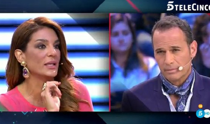 Raquel Bollo sigue manteniendo sus insinuaciones con respecto a Carlos