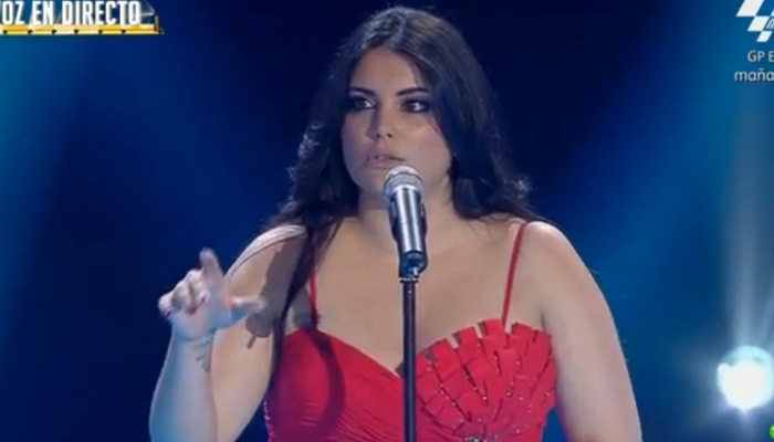 María Mendoza y su torrente de voz