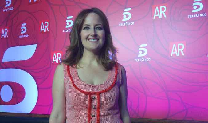 Plano medio de Andrea Olivas