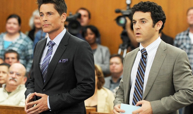 Rob Lowe y Fred Savage en 'The Grinder'