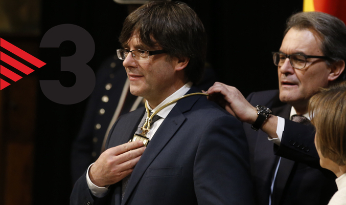 Artur Mas junto a Puigdemont durante la investidura