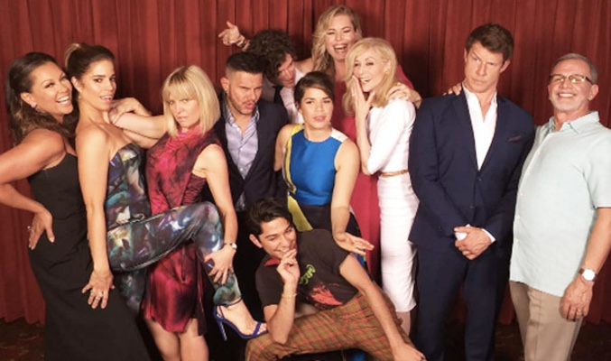 Imagen del encuentro entre los protagonistas de 'Ugly Betty'