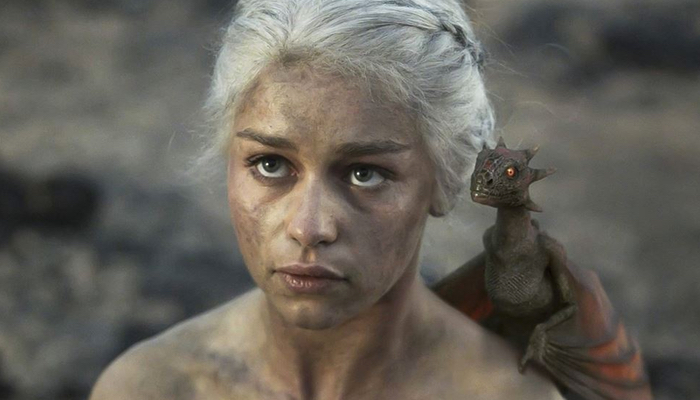 Emilia Clarke la más buscada en las páginas pornográficas