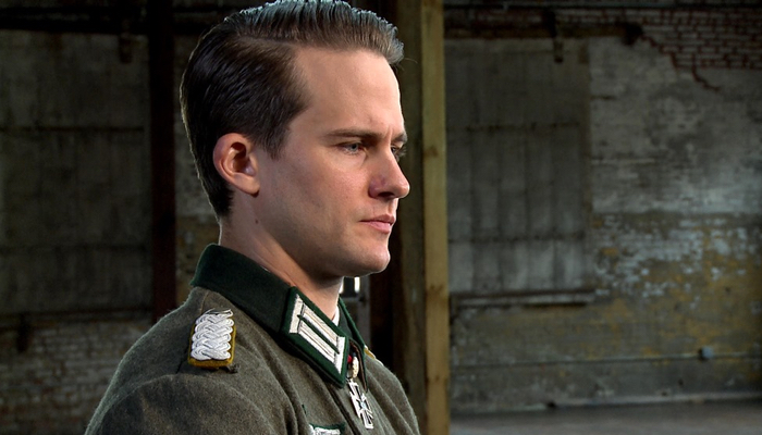 La caída de los nazis llega a Mega