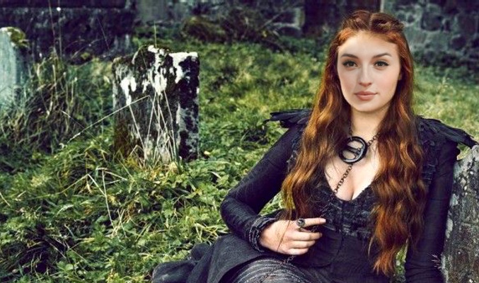 María Valverde como Sansa Stark