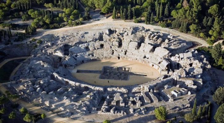 las ruinas romanas de Itálica, en Santiponce (Sevilla) acogerán el rodaje de 'Juego de tronos'