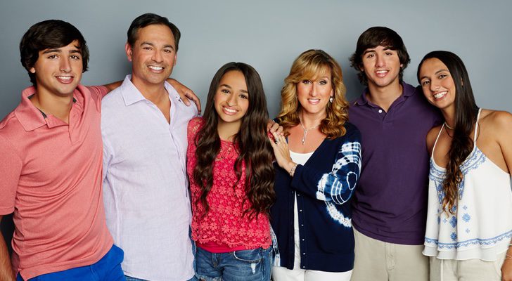 Jazz Jennings junto a su familia