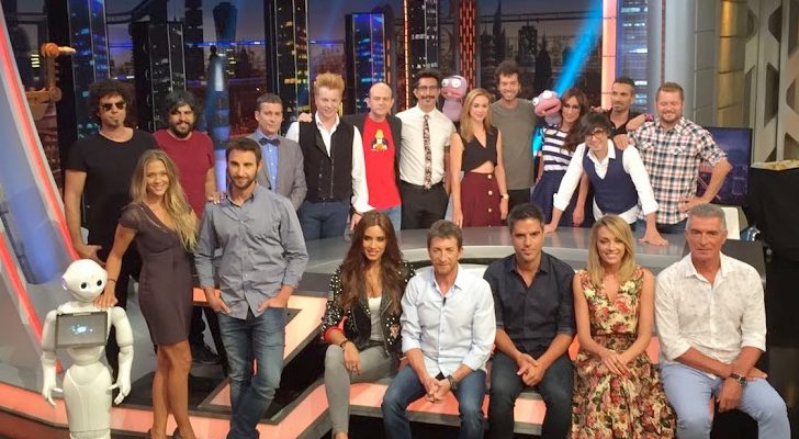 El equipo en el plató