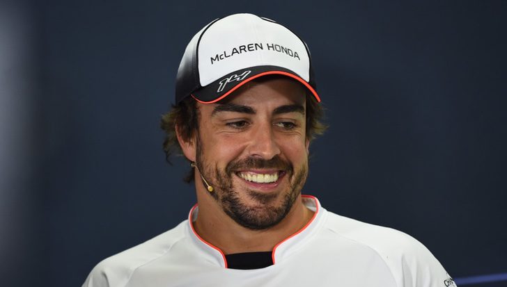 Fernando Alonso también correrá en Vodafone la próxima temporada