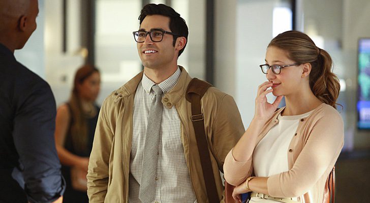 Clark y Kara en la segunda temporada de 'Supergirl'