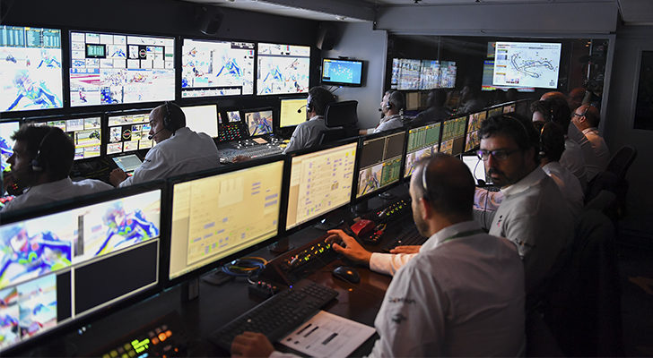 Dorna ofrece a Movistar la señal que controlan equipos técnicos perfectamente estructurados <span>Movistar| Dorna</span>