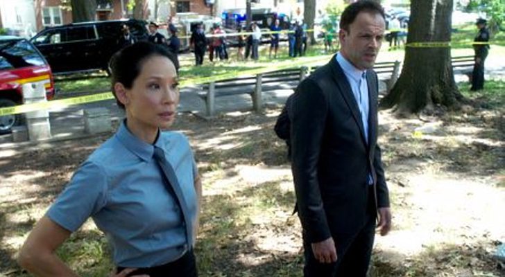 &#39;Elementary&#39; regresa por debajo de su anterior temporada audiencias eeuu usa