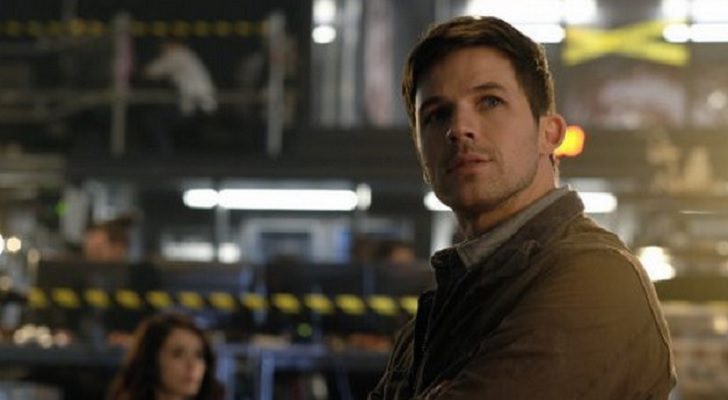 Timeless 1x01