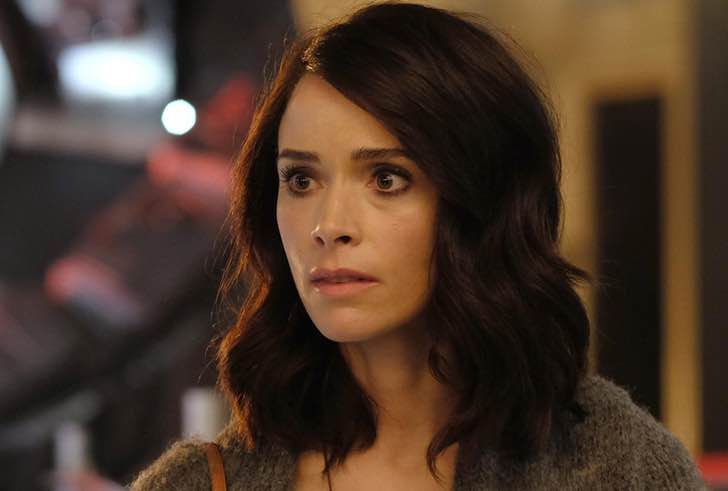 Abigail Spencer en 'Timeless'