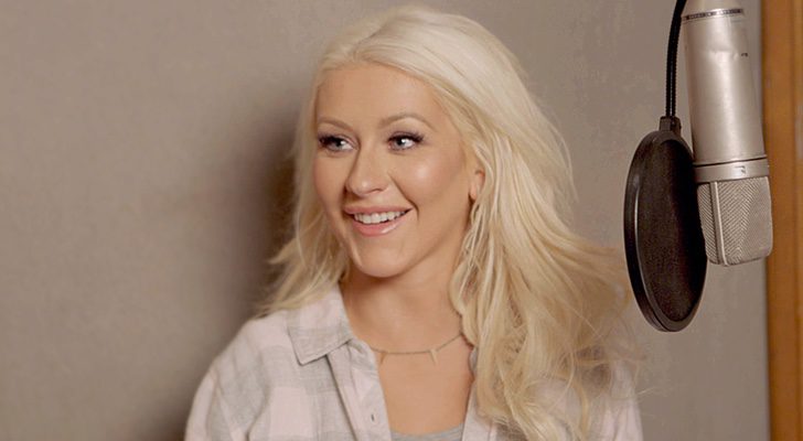 Christina Aguilera y su canción "Light up the Sky" en 'Hello, World!'