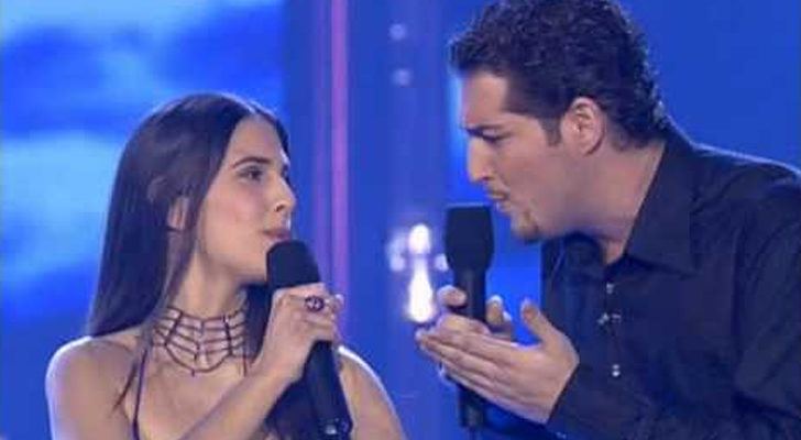 Nuria Fergó y Manu Tenorio cantando juntos "Noches de bohemia"