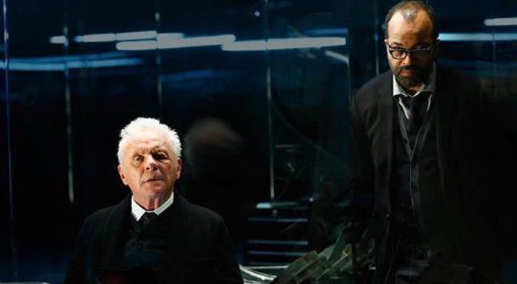 Anthony Hopkins y Jeffrey Wright en 'Westworld'