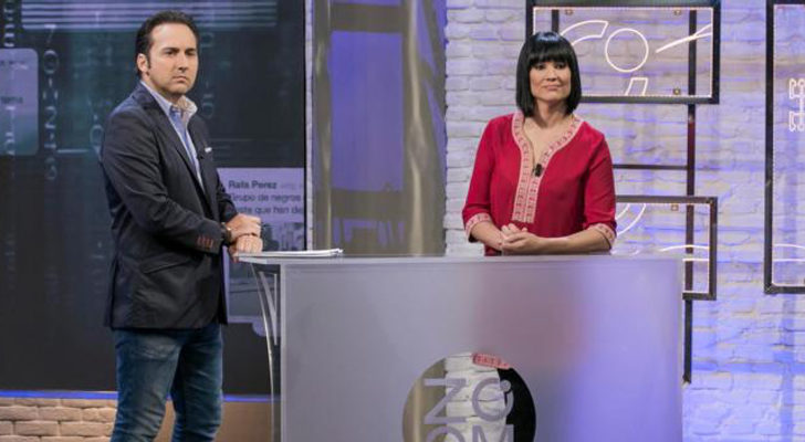 Iker Jiménez junto a Irene Villa en 'Cuarto Milenio: Zoom'