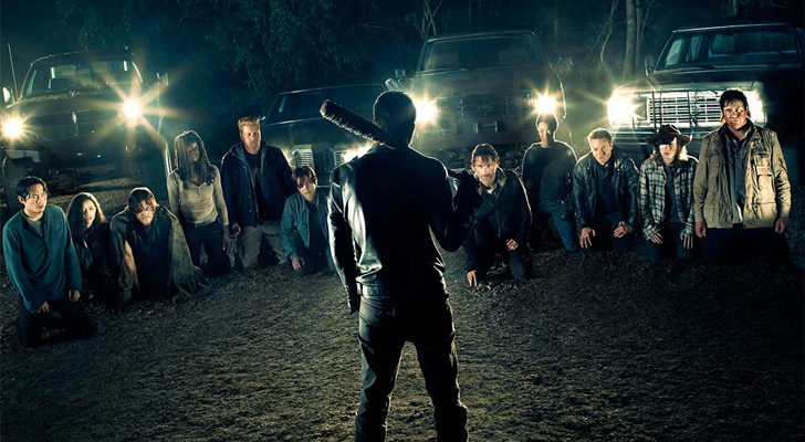 Negan frente a las posibles víctimas en 'The Walking Dead'