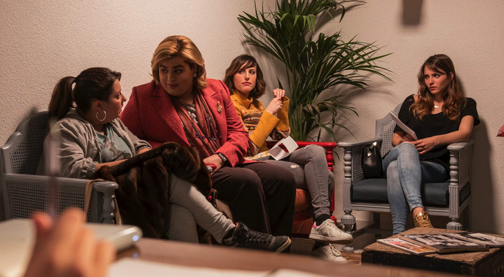 Mariona Terés, Brays Efe, Natalia de Molina y Andrea Duro en 'Paquita Salas'
