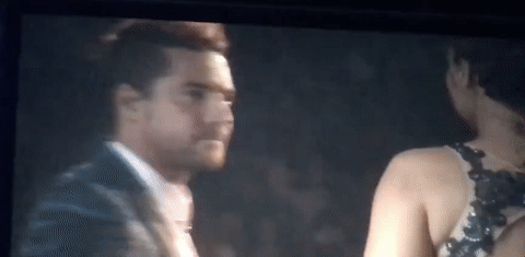 Cuando aprovechas un abrazo para maldecirle todo lo que te ha hecho en el pasado