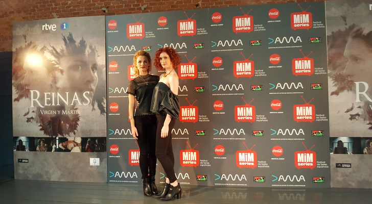 Olivia Chenery y Rebecca Scott en la presentación de &#39;Reinas&#39;