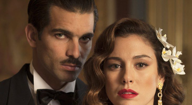 'Lo que escondían sus ojos'