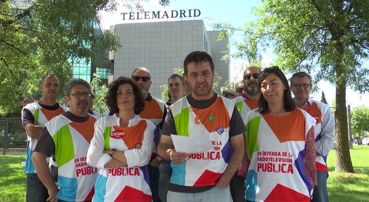 Cientos de extrabajadores de Telemadrid siguen pidiendo su readmisión