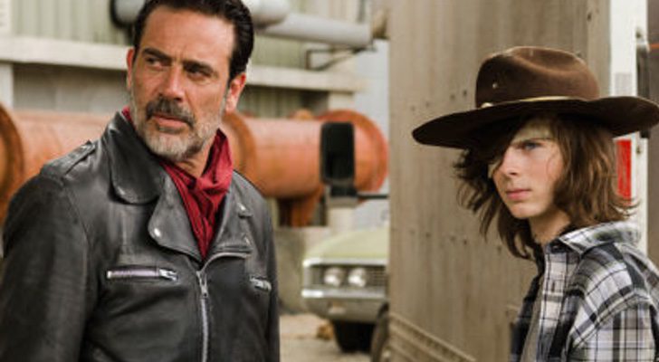 Negan y Carl en 'The Walking Dead'