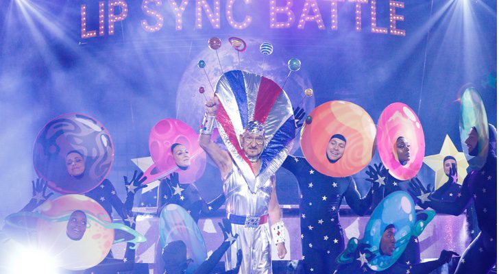 El actor Ben Kingsley durante una actuación en 'Lip Sync Battle'