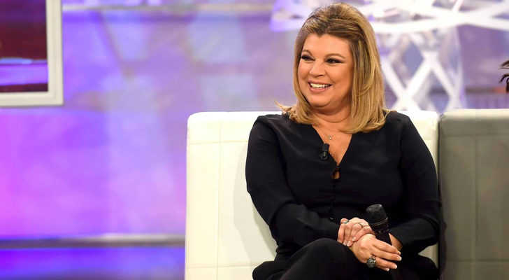 Terelu Campos, muy sonriente en el plató de 'Qué tiempo tan feliz'