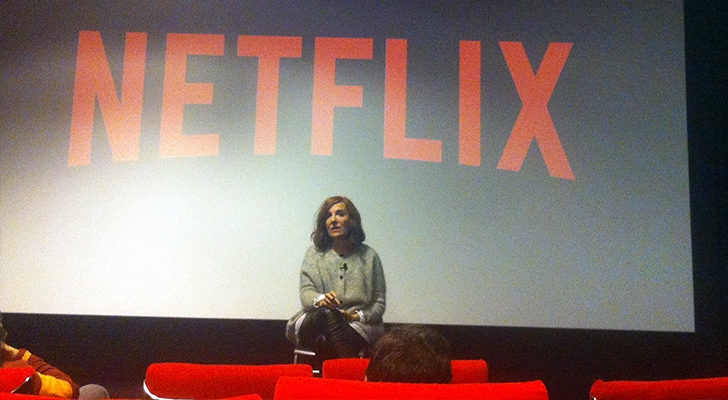 Elvira Lindo en la rueda de prensa de Netflix