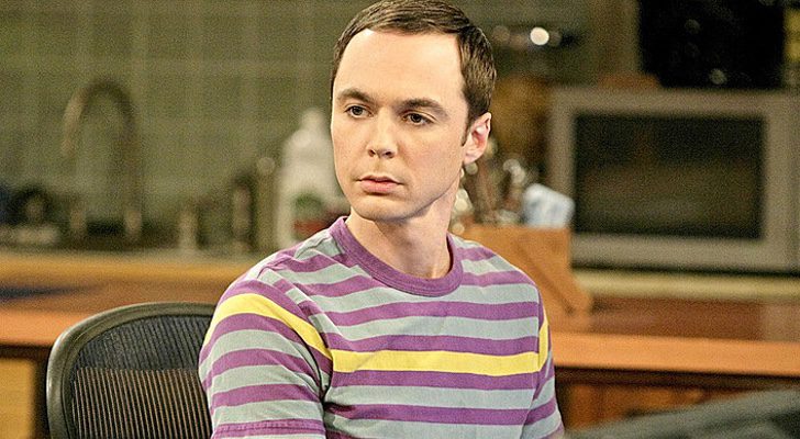 Jim Parsons es Sheldon Cooper en 'The Big Bang Theory'