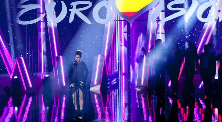 Barei sobre el escenario de 'Objetivo Eurovisión'