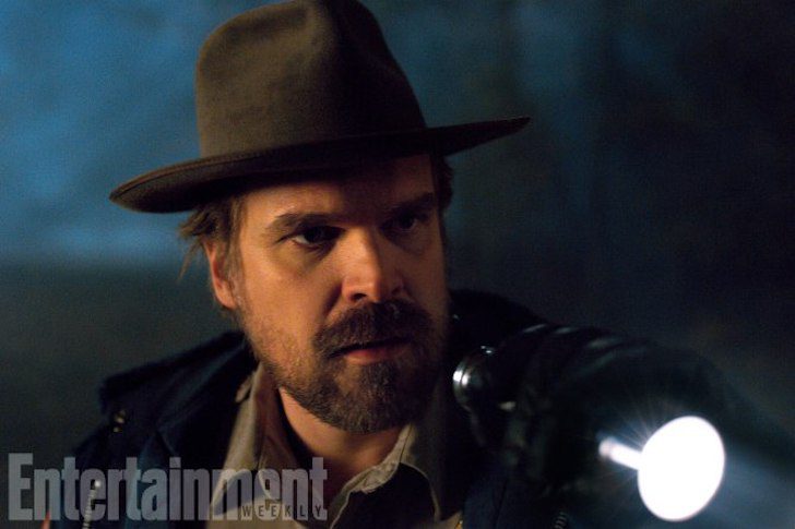 David Harbour como Hopper en 'Stranger Things'