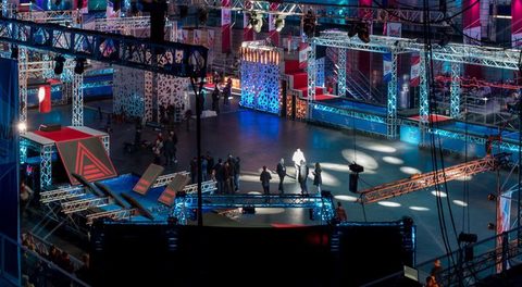 'Ninja Warrior': Pilar Rubio, Arturo Valls y Manolo Lama se ponen