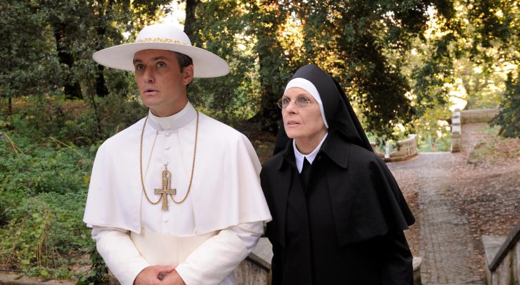 Jude Law y Diane Keaton en &#39;The Young Pope&#39;