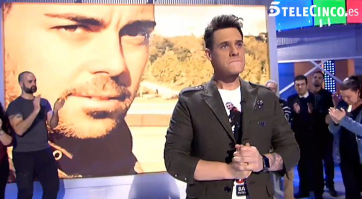 Christian Gálvez emocionado durante el homenaje