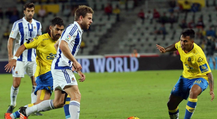 El encuentro Las Palmas-Real Sociedad se lleva el día entre las temáticas