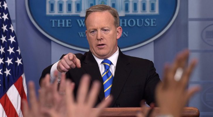 Sean Spicer en una rued de prensa en la Casa Blanca