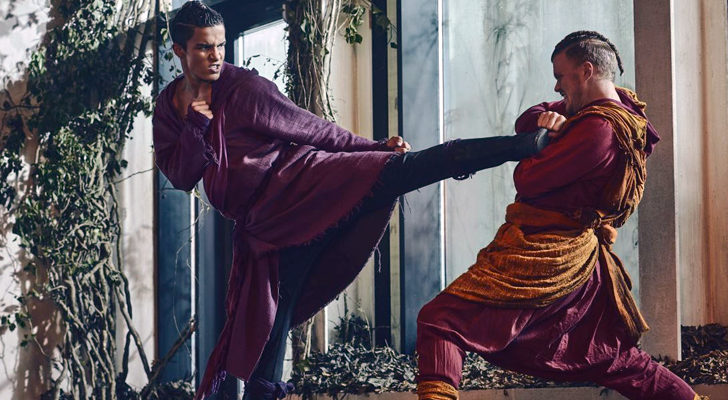 Aramis Knight como MK en 'Into the Badlands'