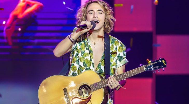 Manel Navarro en su actuación en 'Objetivo Eurovisión'
