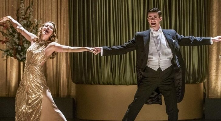 Barry y Kara tendrán que dar el do de pecho si quieren escapar del musical en 'The Flash'